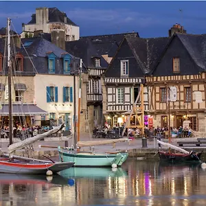 Nouveau-port De St Goustan, Trés Beau T2 Avec Terrasse , Auray France